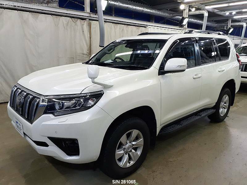 TOYOTA　LAND CRUISER PRADO