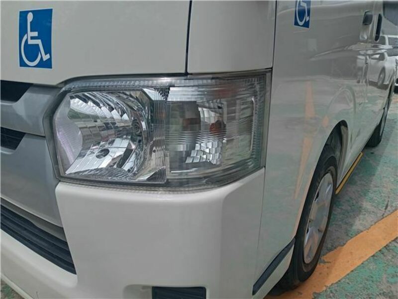 HIACE VAN-9