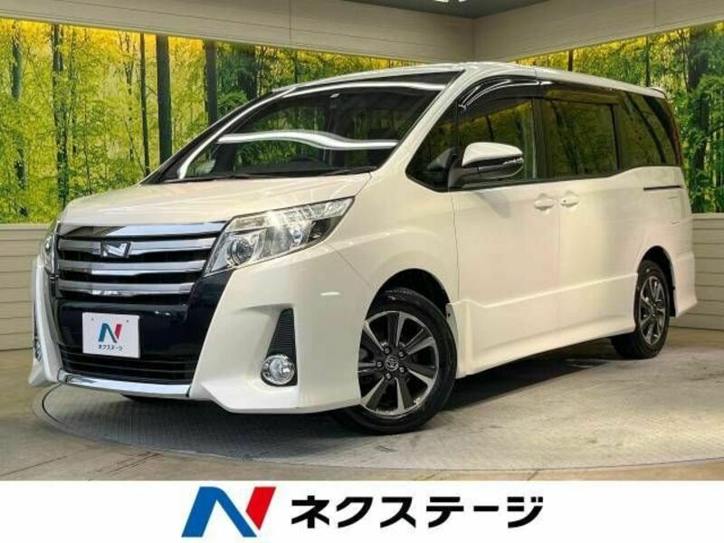 TOYOTA　NOAH