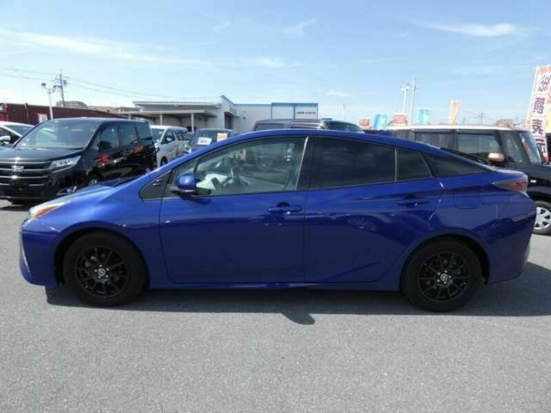 PRIUS-4