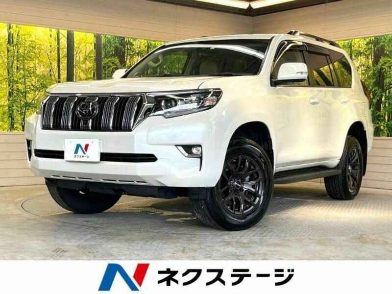 TOYOTA　LAND CRUISER PRADO