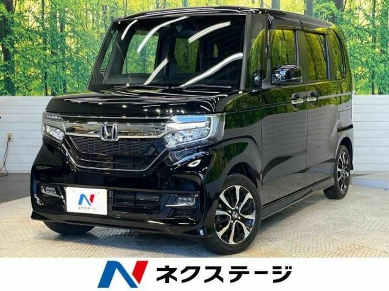 HONDA　N BOX CUSTOM