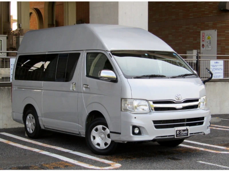 HIACE