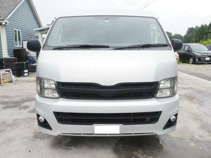 HIACE-9