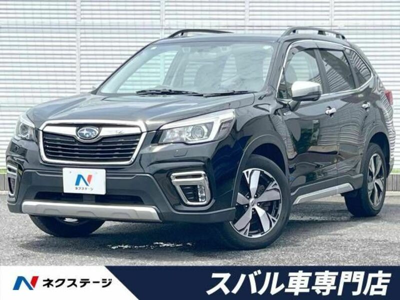 SUBARU　FORESTER