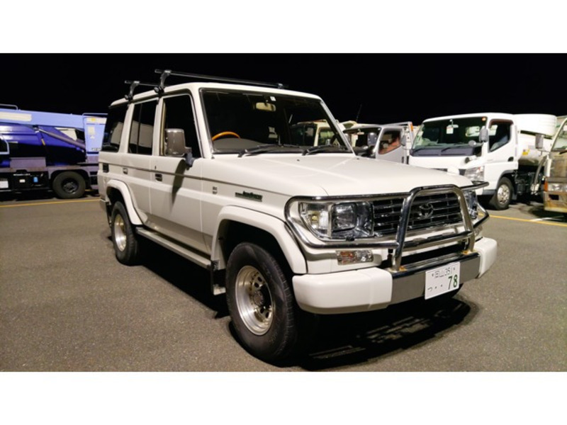 LAND CRUISER PRADO-0