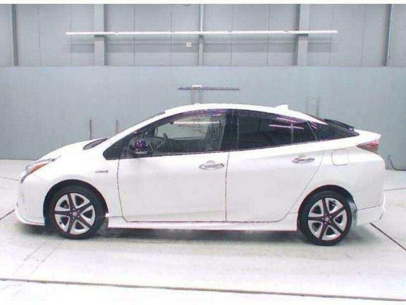 PRIUS-1