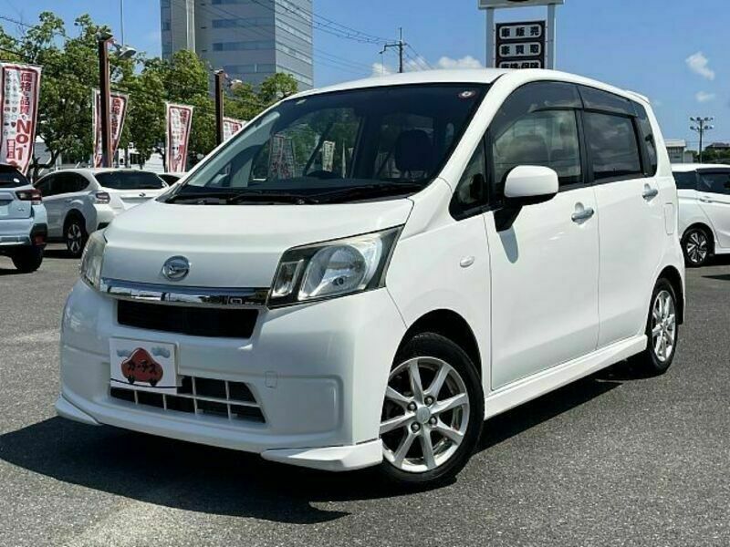 DAIHATSU　MOVE