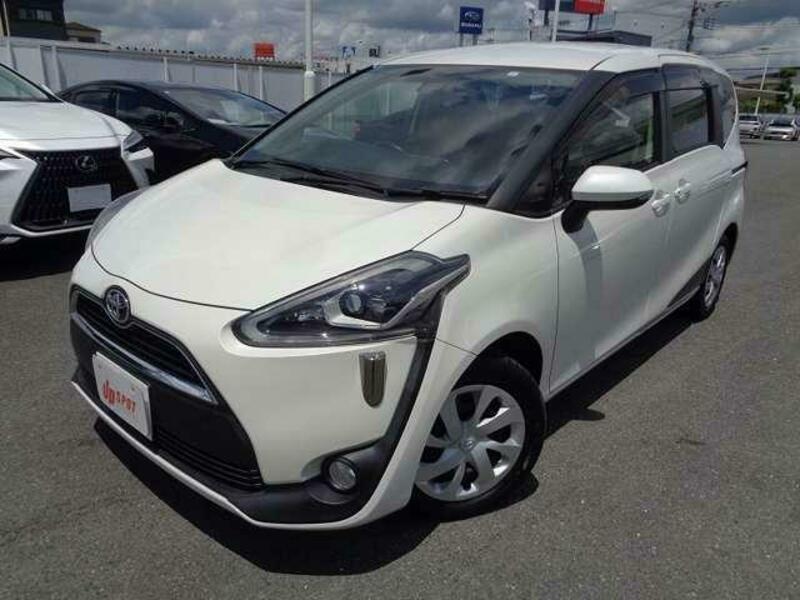 TOYOTA　SIENTA