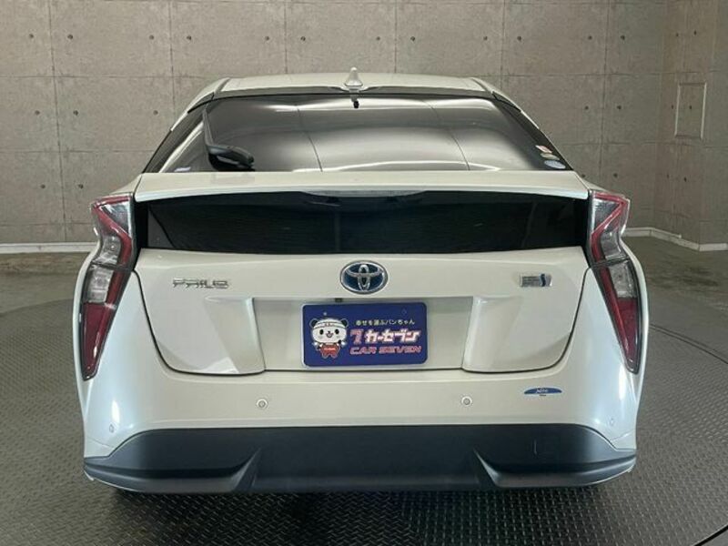 PRIUS-5