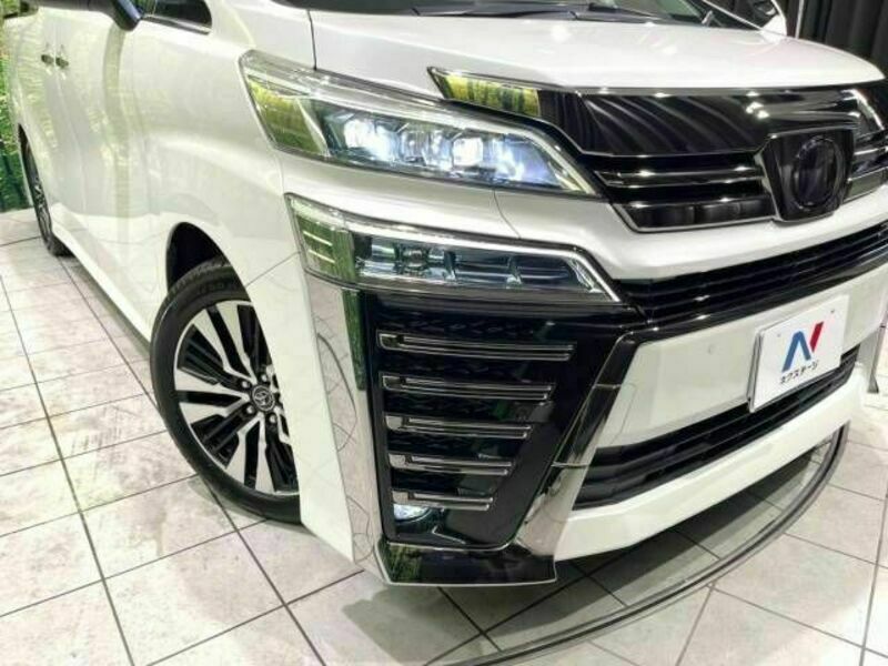 VELLFIRE-13