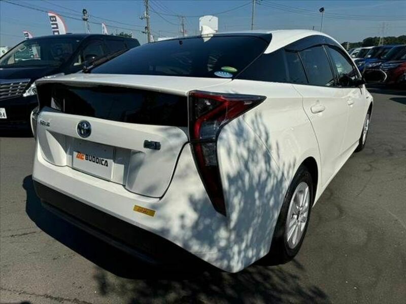 PRIUS-14