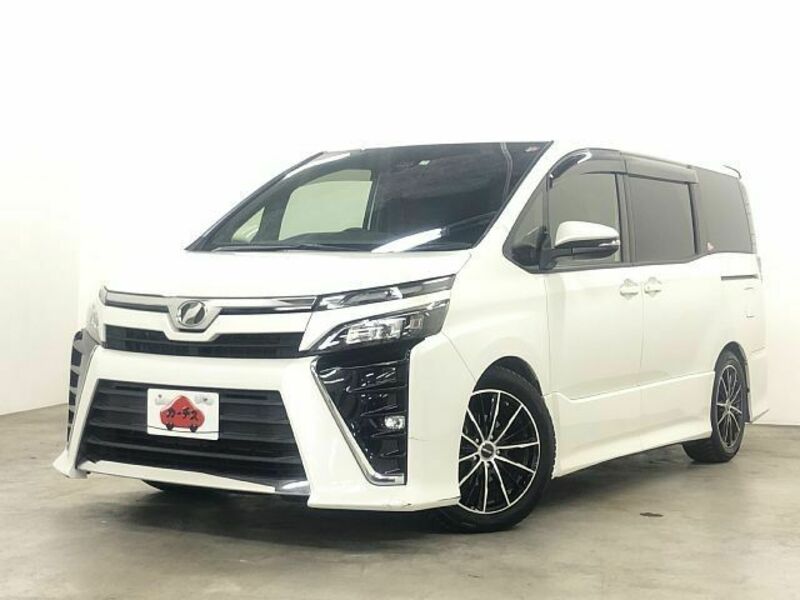 TOYOTA　VOXY