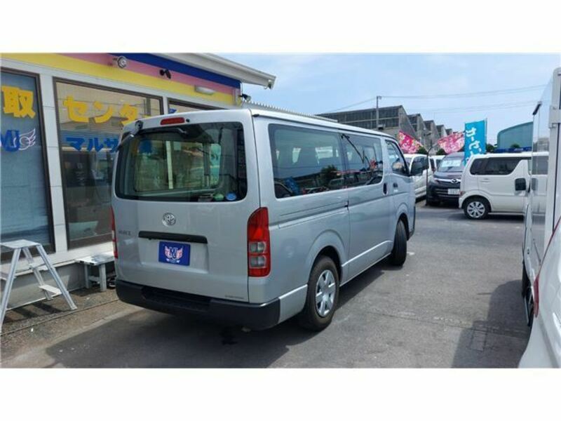 HIACE VAN-6