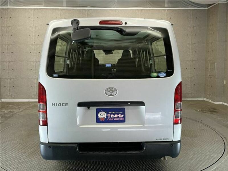 HIACE-13