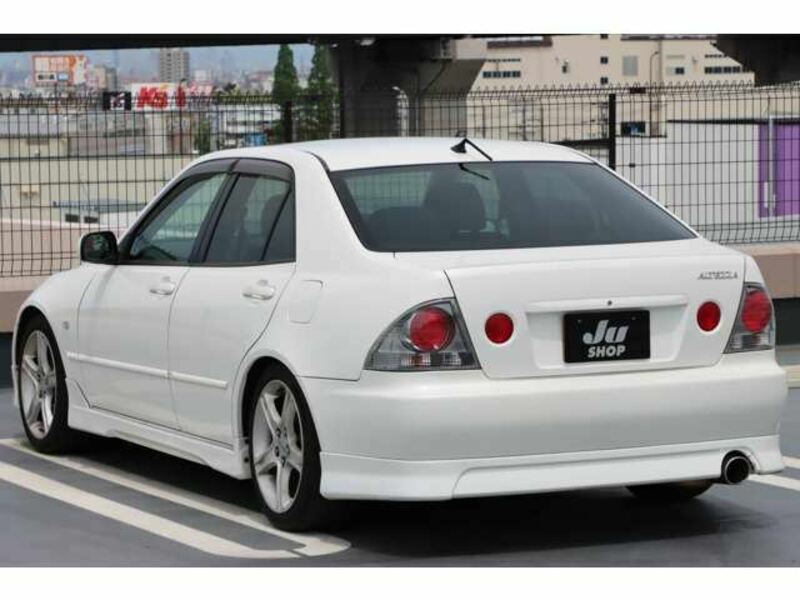 ALTEZZA-15