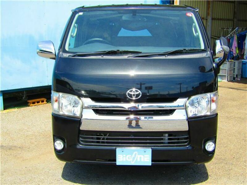 HIACE VAN-8