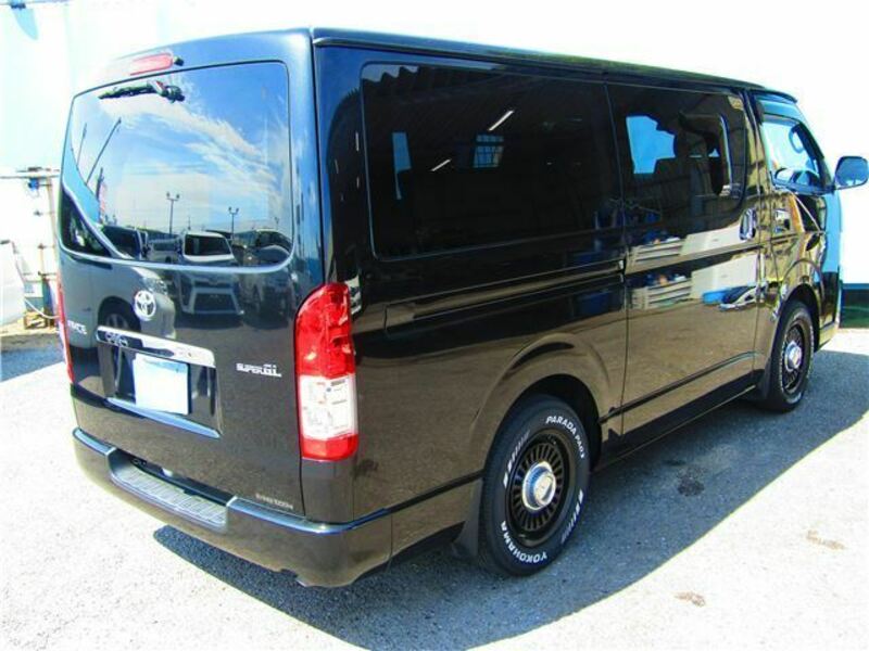 HIACE VAN-42