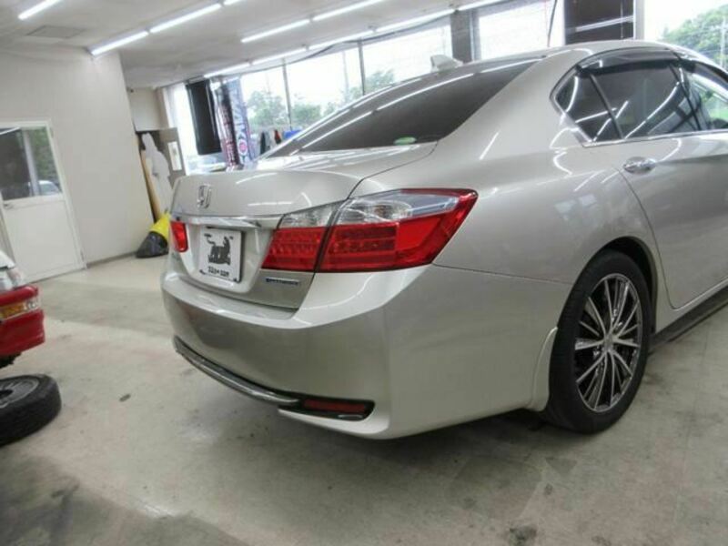 ACCORD HYBRID-11