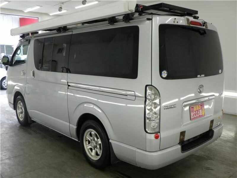 HIACE VAN-1