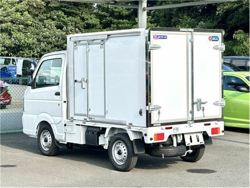 MINICAB TRUCK-11