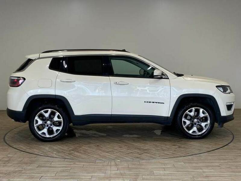 JEEP COMPASS-15