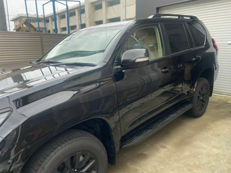 LAND CRUISER PRADO-9