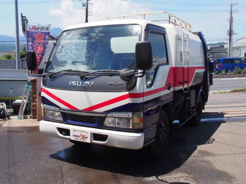 ISUZU　ELF