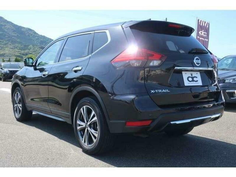 X-TRAIL-11