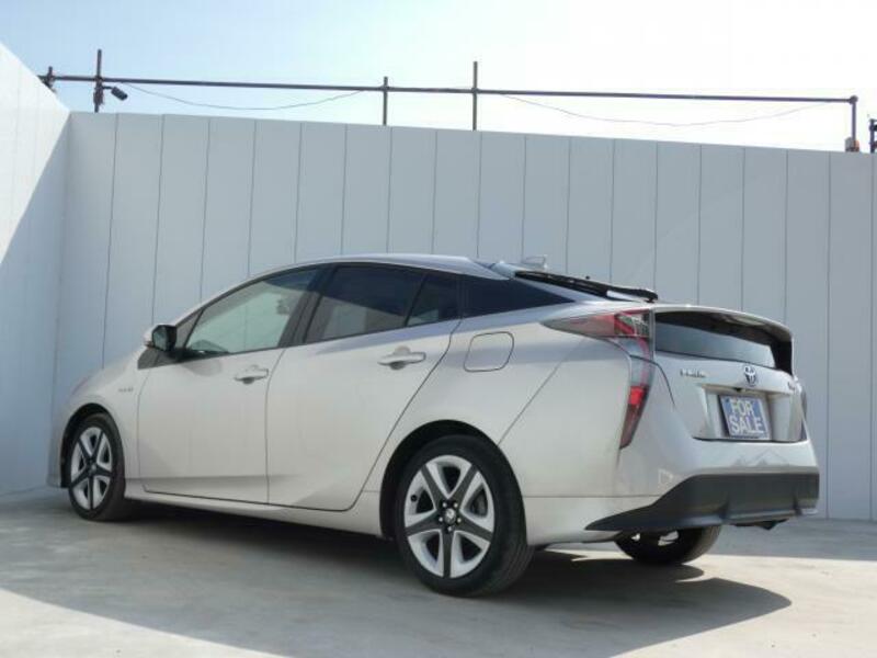 PRIUS-2