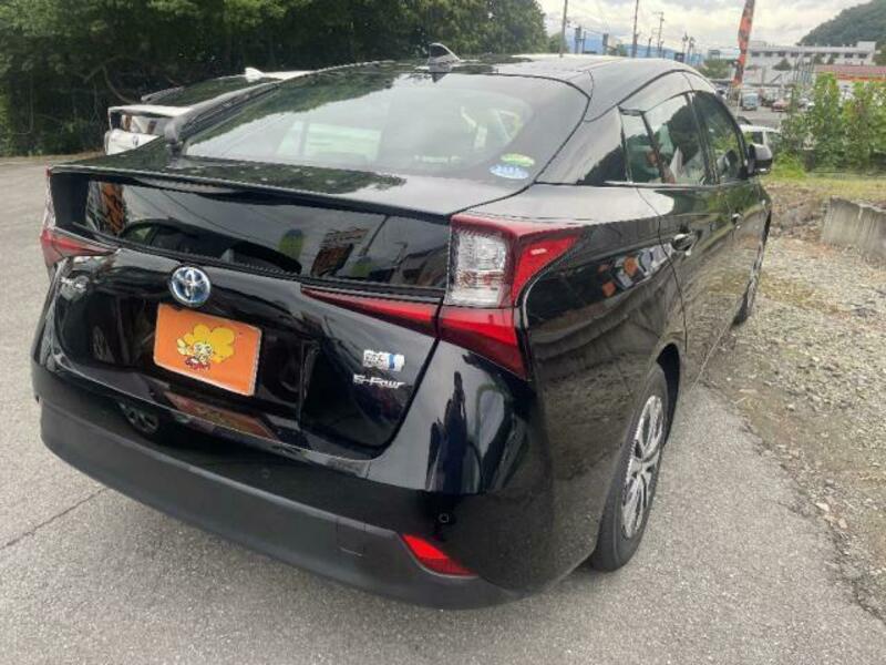 PRIUS-1