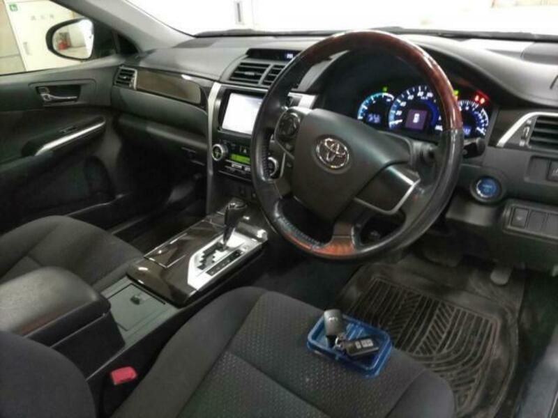 CAMRY-4