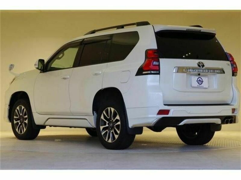 LAND CRUISER PRADO-20