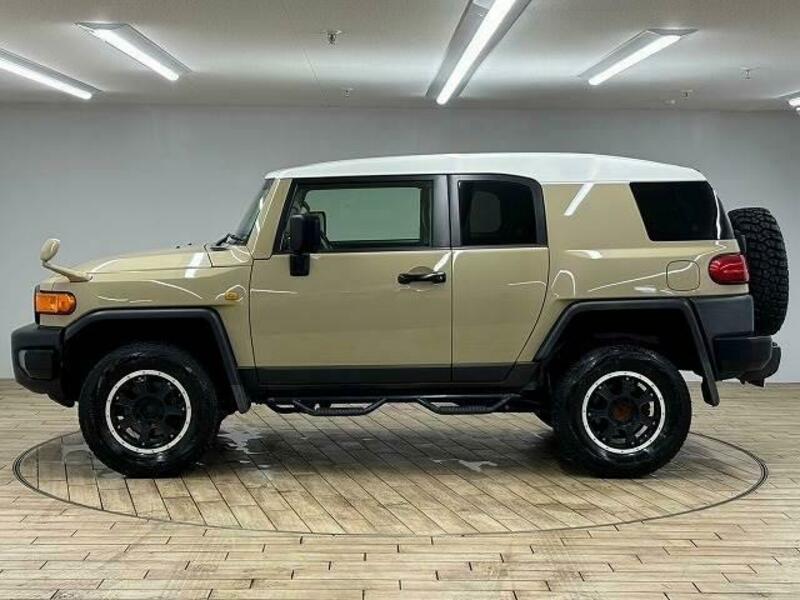 FJ CRUISER-14