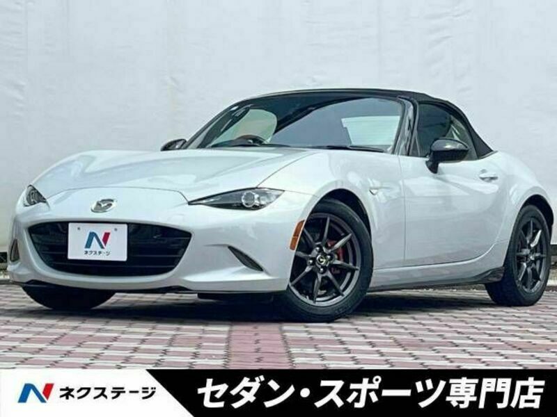 MAZDA　ROADSTER