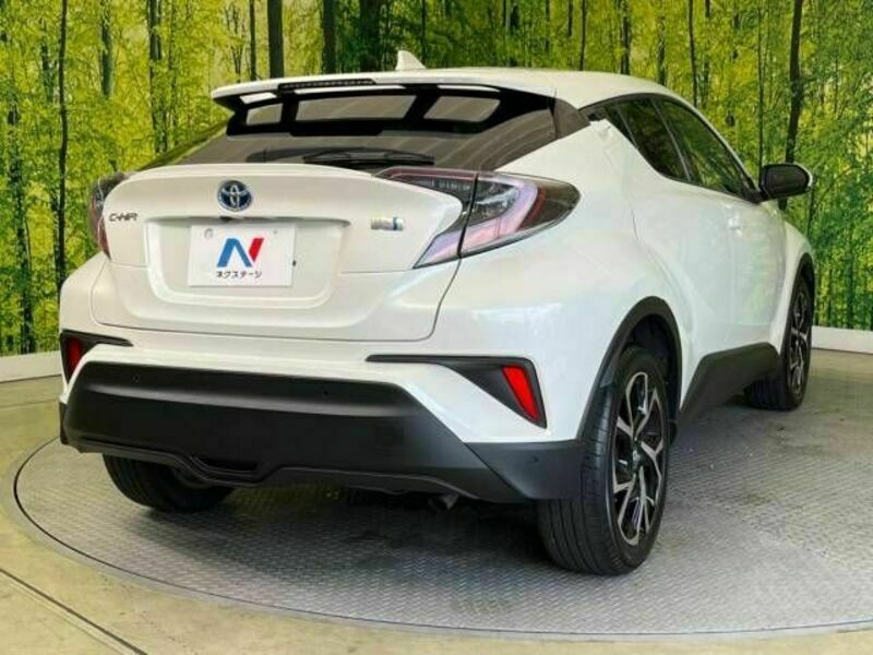 C-HR-17