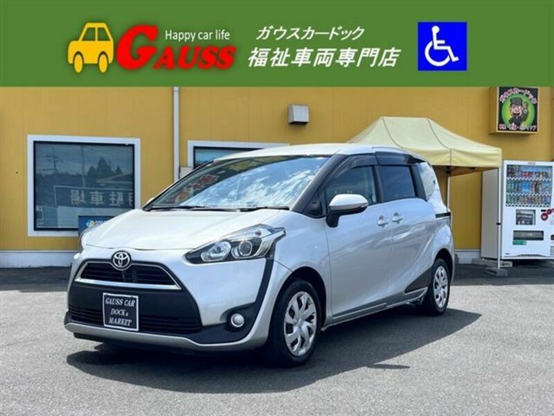 TOYOTA　SIENTA