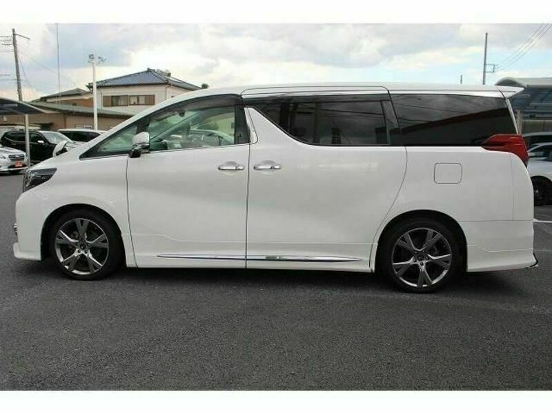 ALPHARD-8