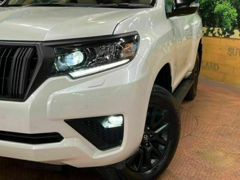 LAND CRUISER PRADO-13