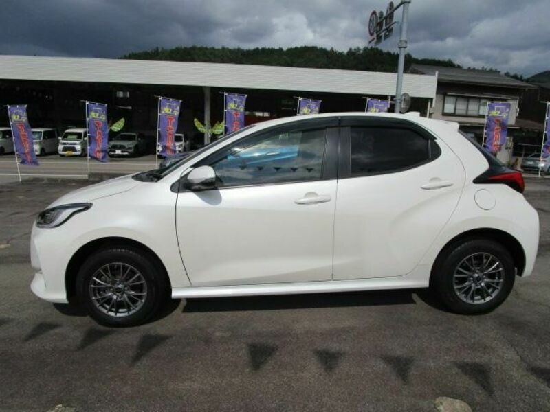 YARIS-1