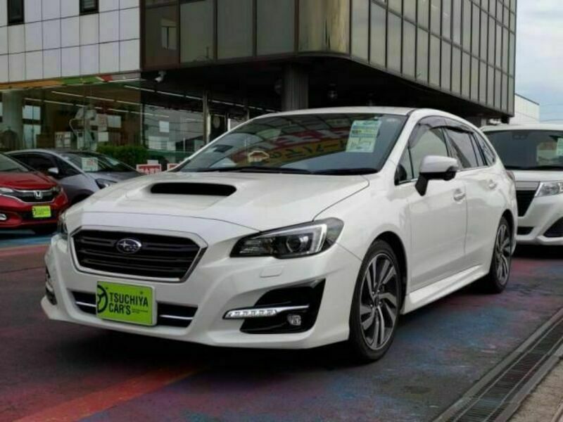 SUBARU　LEVORG