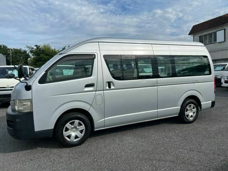 HIACE VAN-3