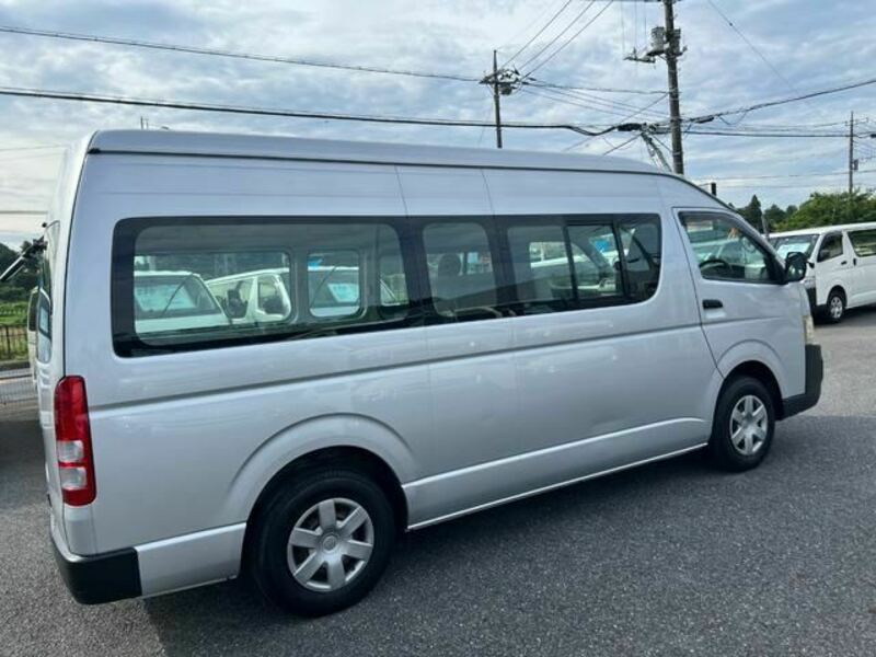 HIACE VAN-7