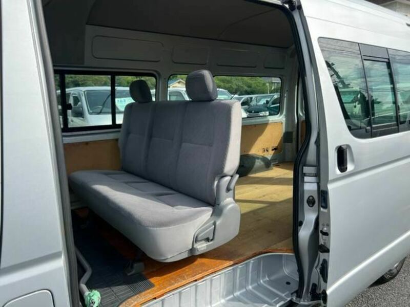 HIACE VAN-25