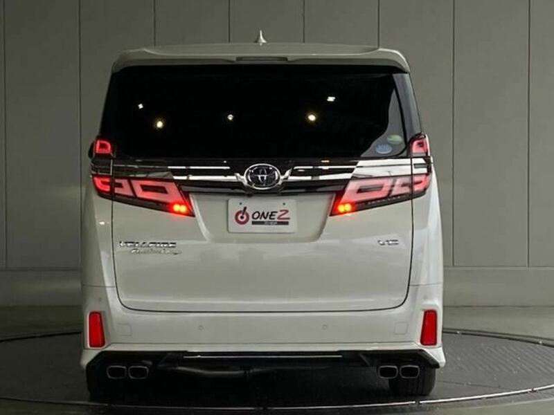 VELLFIRE-23