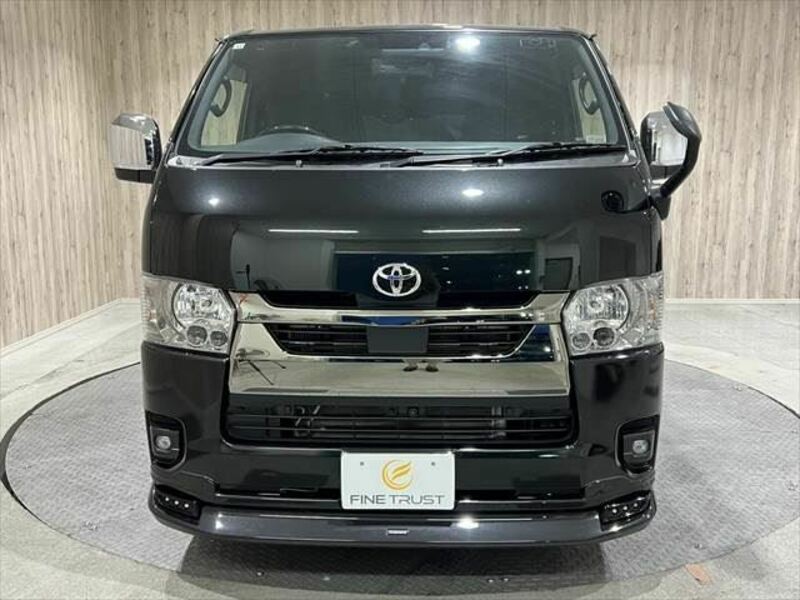 HIACE VAN-14