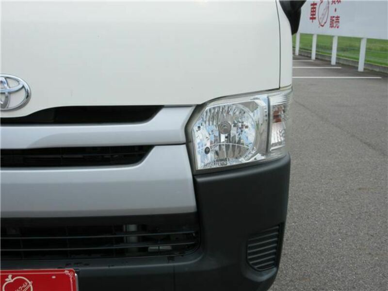 HIACE-9