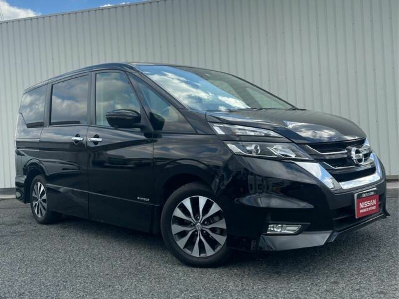 NISSAN　SERENA