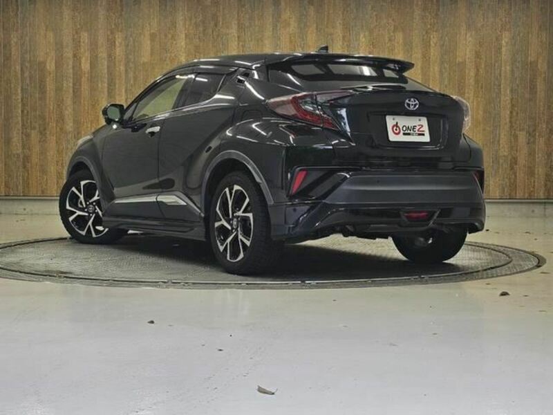 C-HR-6