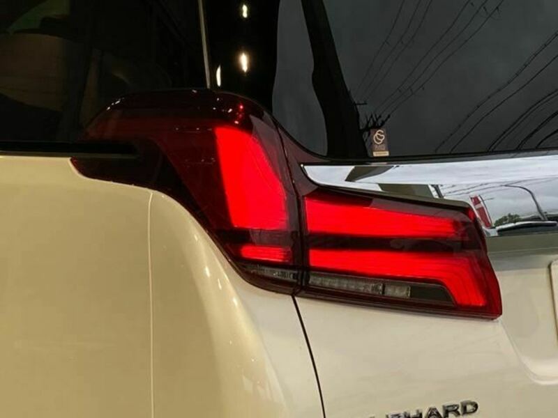 ALPHARD-38